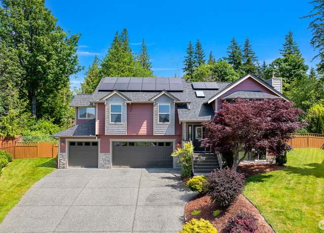 Property at 3744 Crystal Ct, Bellingham, WA 98226, 4 beds, 3 baths