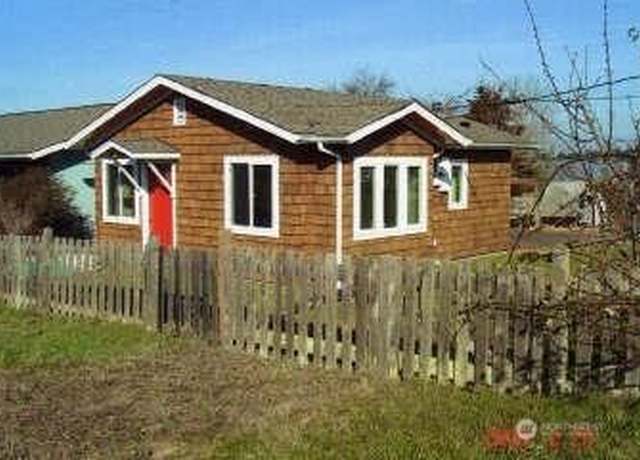 Property at 610 E St, Port Townsend, WA 98368, 1 bed, 1 bath