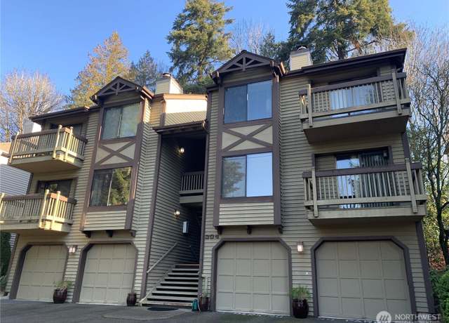 Property at 304 10th St, Kirkland, WA 98033, 8 beds, 8 baths