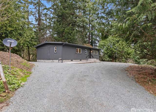 Property at 3632 Gamble St, Clinton, WA 98236, 2 beds, 2 baths