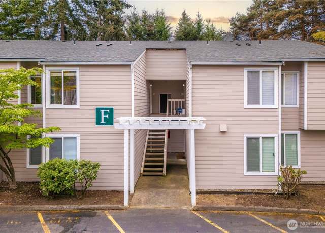 Property at 802 Pike St NE Unit F7, Auburn, WA 98002, 2 beds, 2 baths