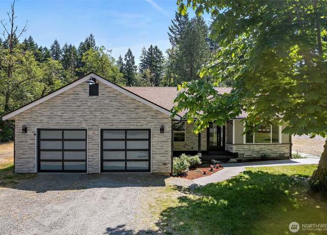 Property at 22526 251st Ave SE, Maple Valley, WA 98038, 3 beds, 2 baths
