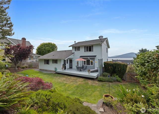 Property at 4607 Camano Pl, Anacortes, WA 98221, 3 beds, 3 baths