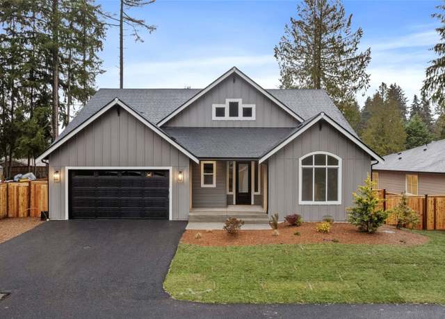 Property at 10903 145th St E, Puyallup, WA 98374, 3 beds, 2 baths