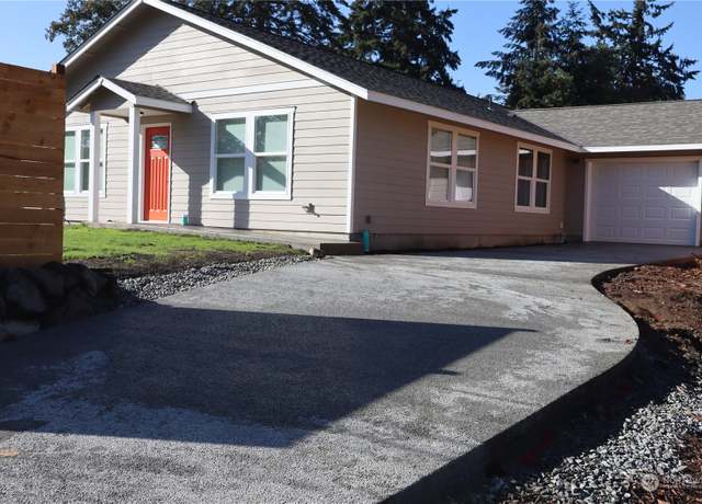 Property at 9506 Farwest Dr SW, Lakewood, WA 98498, 3 beds, 2 baths