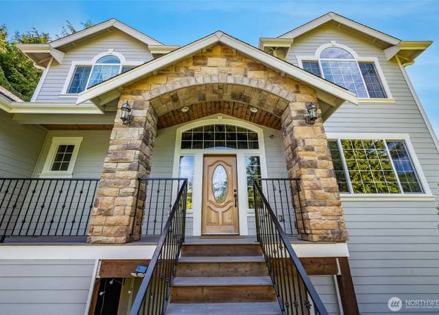 Property at 36984 Aspen Way NE, Hansville, WA 98340, 3 beds, 3.5 baths