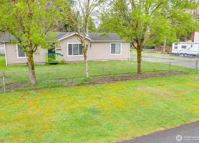 Property at 15026 64th St NE, Lake Stevens, WA 98258, 3 beds, 2 baths