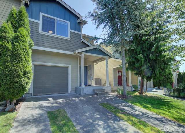 Property at 4027 82nd Ave NE, Marysville, WA 98270, 3 beds, 2.5 baths