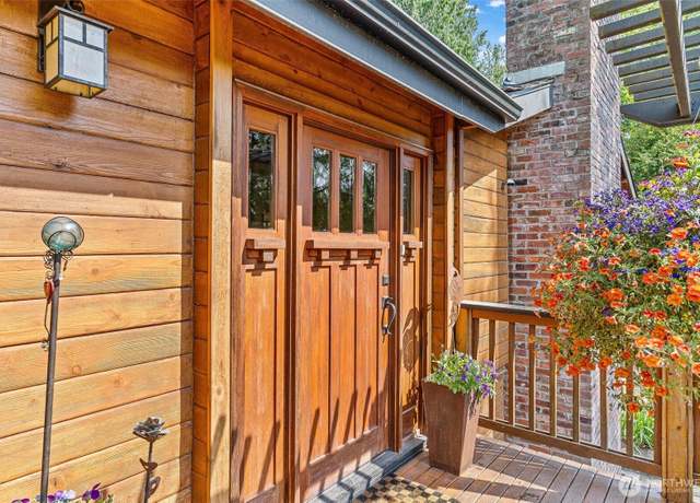 Property at 16121 NE 160th St, Woodinville, WA 98072, 5 beds, 2 baths