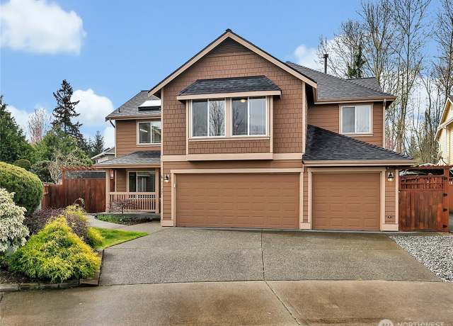 Property at 4307 NE 7th Pl, Renton, WA 98059, 5 beds, 3 baths