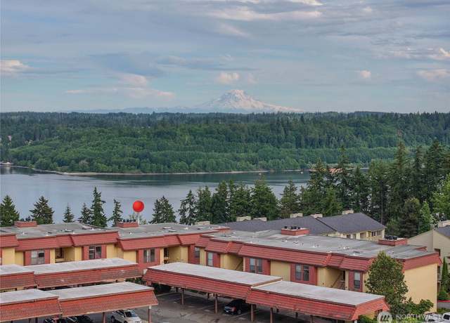 Property at 1755 W Sunn Fjord Ln Unit D65, Bremerton, WA 98312, 2 beds, 2 baths