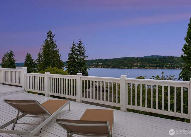 Property at 6242 E Mercer Way, Mercer Island, WA 98040, 4 beds, 3.5 baths