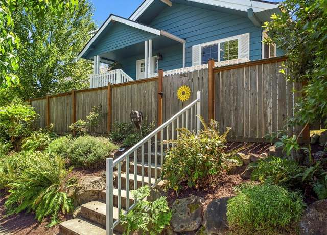 Property at 607 NW 84th St, Seattle, WA 98117, 4 beds, 3 baths