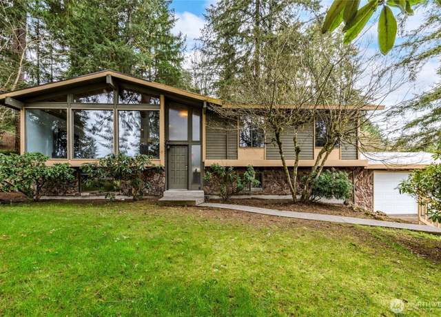 Property at 1203 Skyridge St SE, Lacey, WA 98503, 4 beds, 2 baths