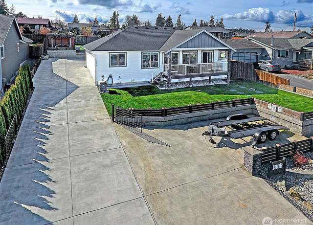 Property at 1906 S East Camano Dr, Camano Island, WA 98282, 3 beds, 2 baths