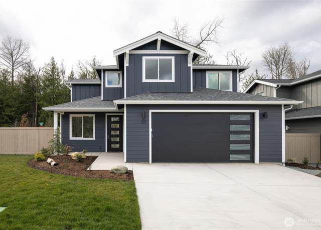Property at 201 N 54th Pl, Mount Vernon, WA 98273, 4 beds, 2.5 baths