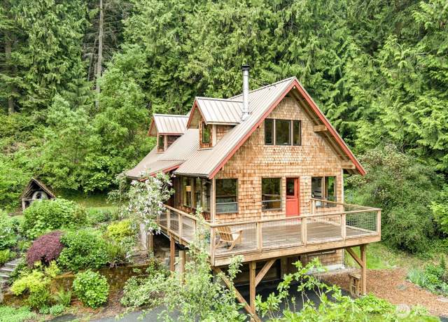Property at 5092 Ribbit Rd, Langley, WA 98260, 3 beds, 2 baths