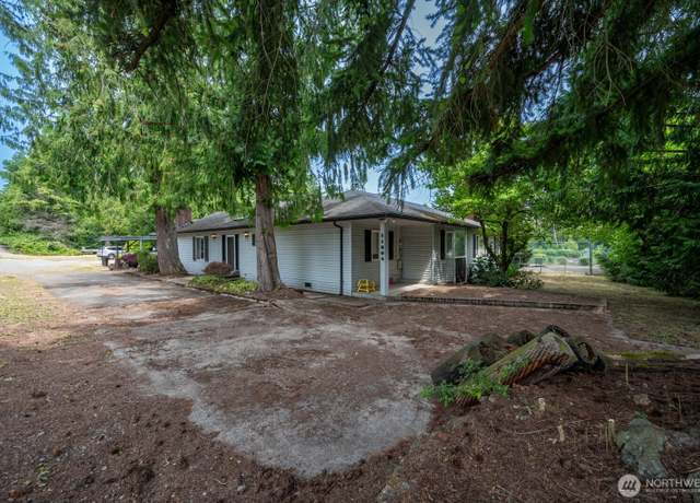 Property at 11604 SE 304th St, Auburn, WA 98092, 3 beds, 2 baths