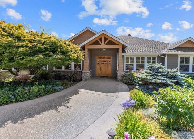 Property at 695 Blacktail Ln, Camano Island, WA 98282, 3 beds, 3.5 baths