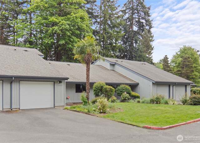 Property at 11531 SE 173rd St #30, Renton, WA 98058, 2 beds, 2 baths