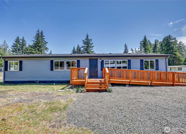Property at 30 NW Treewater Pl, Shelton, WA 98584, 3 beds, 2 baths