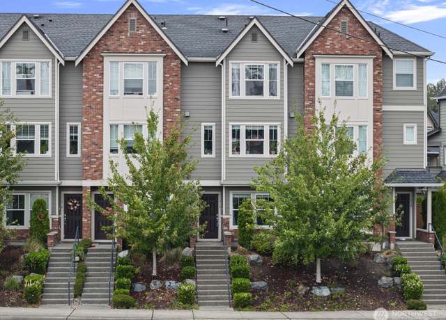 Property at 11216 19th Dr SE, Everett, WA 98208, 2 beds, 2.5 baths