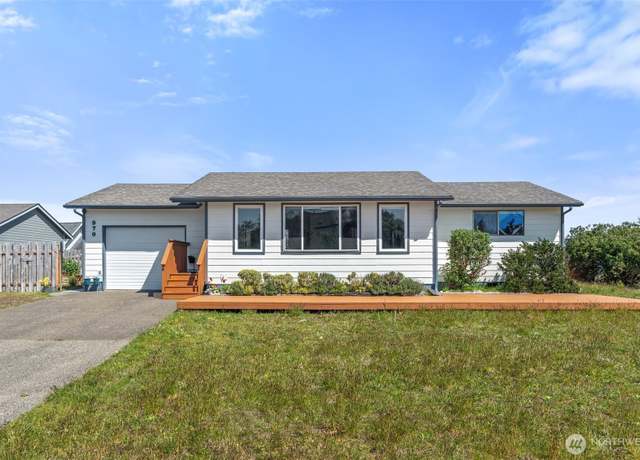 Property at 970 SE Wawona Ave, Ocean Shores, WA 98569, 3 beds, 2 baths