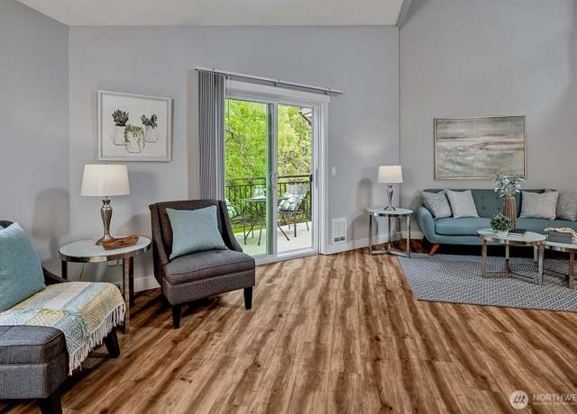 Property at 15819 NE Leary Way Unit D302, Redmond, WA 98052, 1 bed, 1 bath