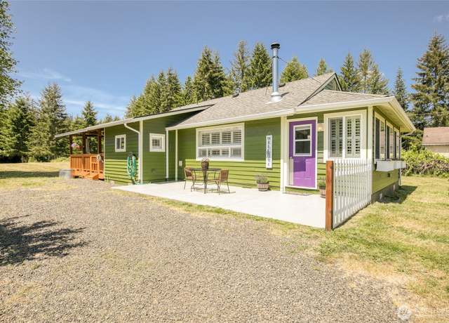 Property at 2685 E Hoquiam Rd, Hoquiam, WA 98550, 2 beds, 1.5 baths
