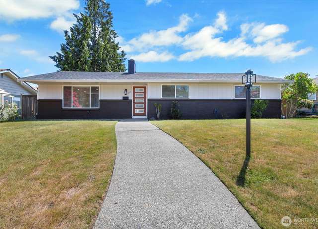 Property at 1425 N Woodlawn, Tacoma, WA 98406, 4 beds, 2.5 baths