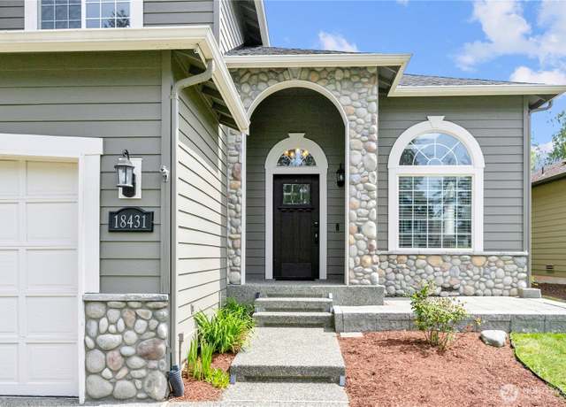 Property at 18431 Newport Dr, Arlington, WA 98223, 4 beds, 2.5 baths