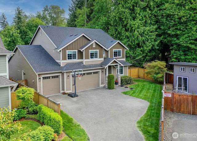 Property at 233 S 163 St, Burien, WA 98148, 5 beds, 3 baths