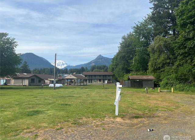 Property at 115 Willame St E, Packwood, WA 98361