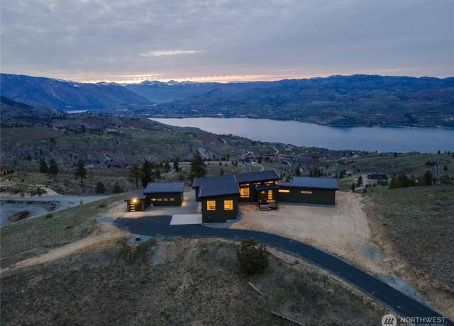 Property at 350 Hawks Ridge Rd, Chelan, WA 98816, 3 beds, 2.5 baths