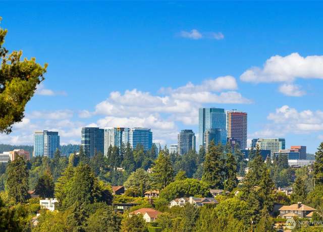 Property at 7549 SE 29th St #305, Mercer Island, WA 98040, 2 beds, 2 baths