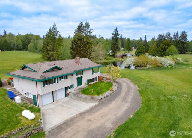 Property at 1509 SE Flora Ln, Port Orchard, WA 98367, 3 beds, 3.5 baths
