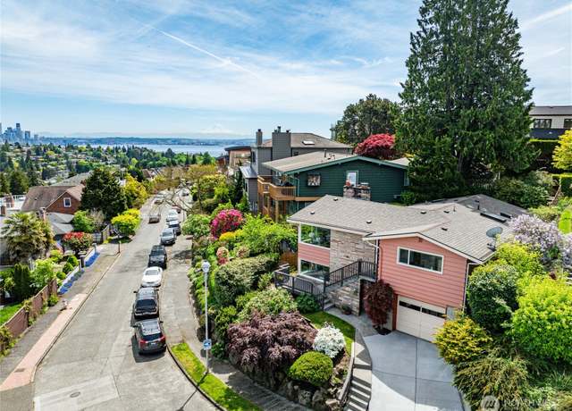 Property at 2537 Montavista Pl W, Seattle, WA 98199, 4 beds, 2.5 baths
