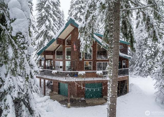 Property at 351 Lost Lake Rd, Easton, WA 98925, 3 beds, 3 baths