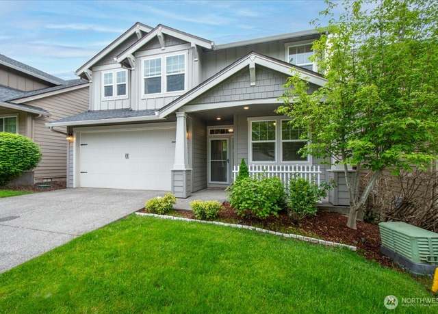 Property at 3642 NE Sitka Dr, Camas, WA 98607, 4 beds, 2.5 baths