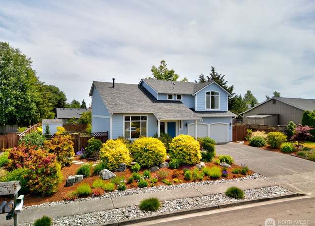 Property at 3401 F Ave, Anacortes, WA 98221, 4 beds, 2.5 baths