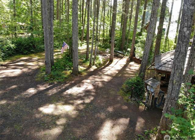 Property at 40 N Mount Noyes Pl, Hoodsport, WA 98548