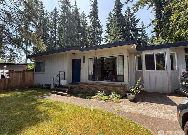 Property at 13755 25th Ave NE, Seattle, WA 98125, 3 beds, 2 baths