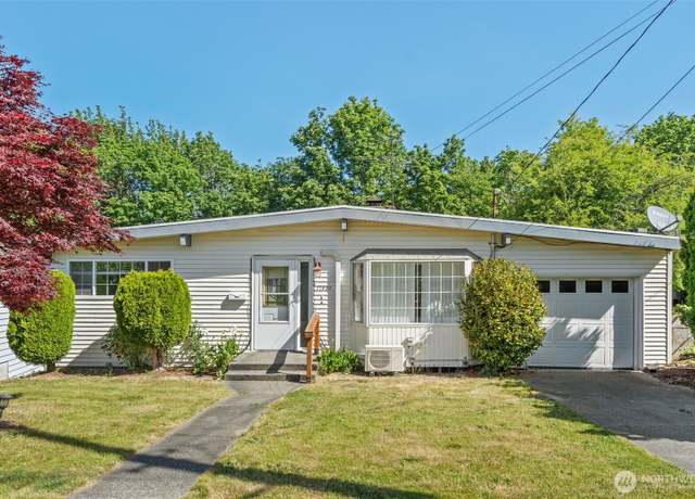 Property at 11401 69th Pl S, Seattle, WA 98178, 5 beds, 2 baths