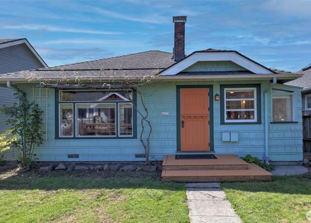 Property at 6307 SW Marguerite Ct, Seattle, WA 98116, 3 beds, 2 baths