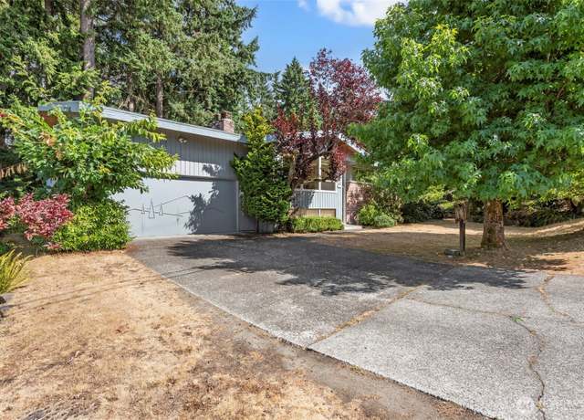 Property at 5318 128th Ave SE, Bellevue, WA 98006, 4 beds, 3 baths