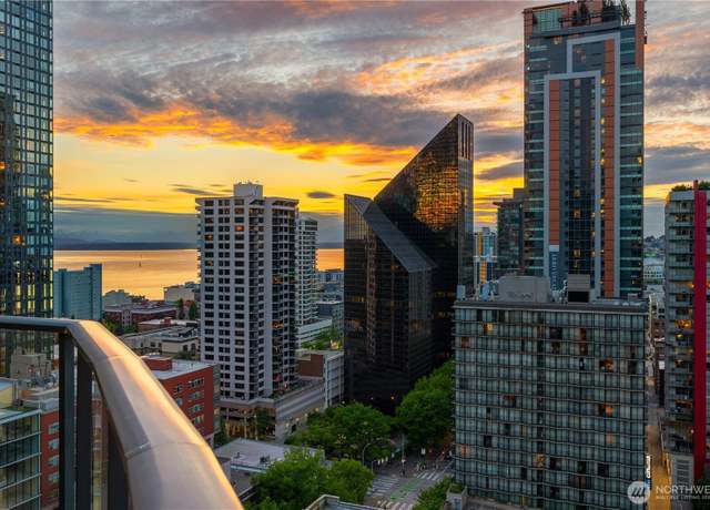 Property at 1920 4th Ave #1911, Seattle, WA 98101, 2 beds, 2 baths