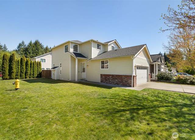 Property at 6080 Sycamore Ln NE, Bremerton, WA 98311, 3 beds, 2.5 baths