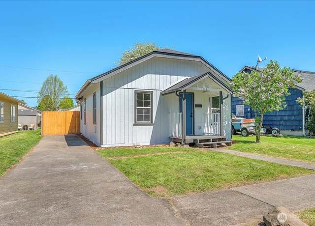 Property at 3114 Delaware St, Longview, WA 98632, 3 beds, 1 bath