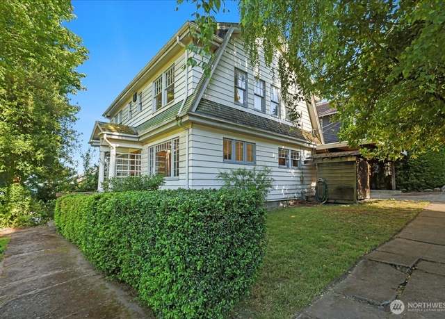Property at 3705 E Pine, Seattle, WA 98122, 3 beds, 1.5 baths
