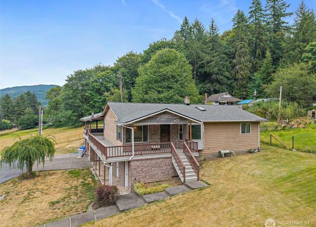 Property at 11826 171st Pl SE, Renton, WA 98059, 2 beds, 3 baths